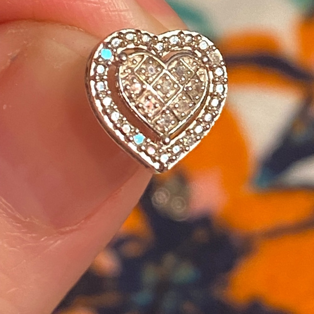 Diamond Muse Heart Shape Stud Earrings!! NWB!!